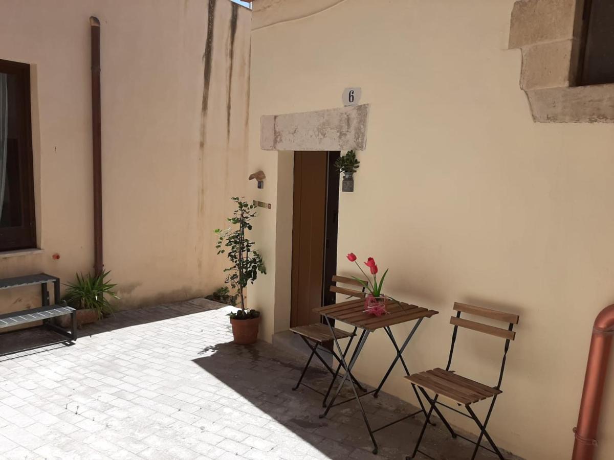Pura Vida Iblea Hotel Ragusa Buitenkant foto