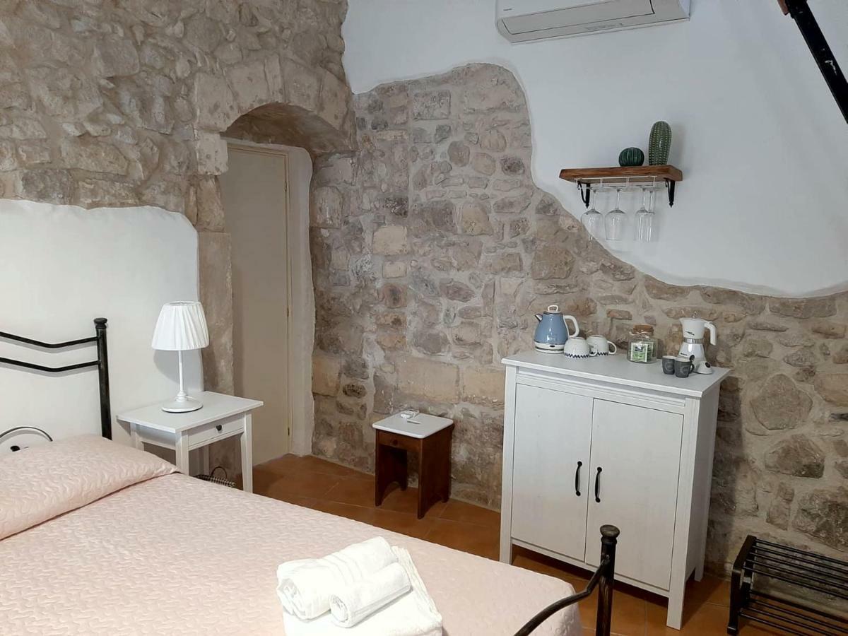 Pura Vida Iblea Hotel Ragusa Buitenkant foto